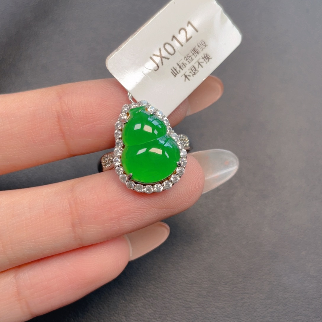 【闪购商品】吊坠(不含链)银S925镶嵌翡翠