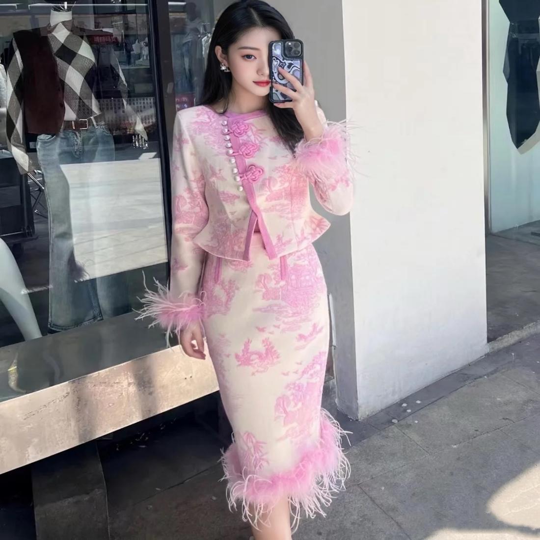 (6折）YOYOUNA粉黛生香新中式桃粉色驼鸟毛毛衣中长裙针织套装