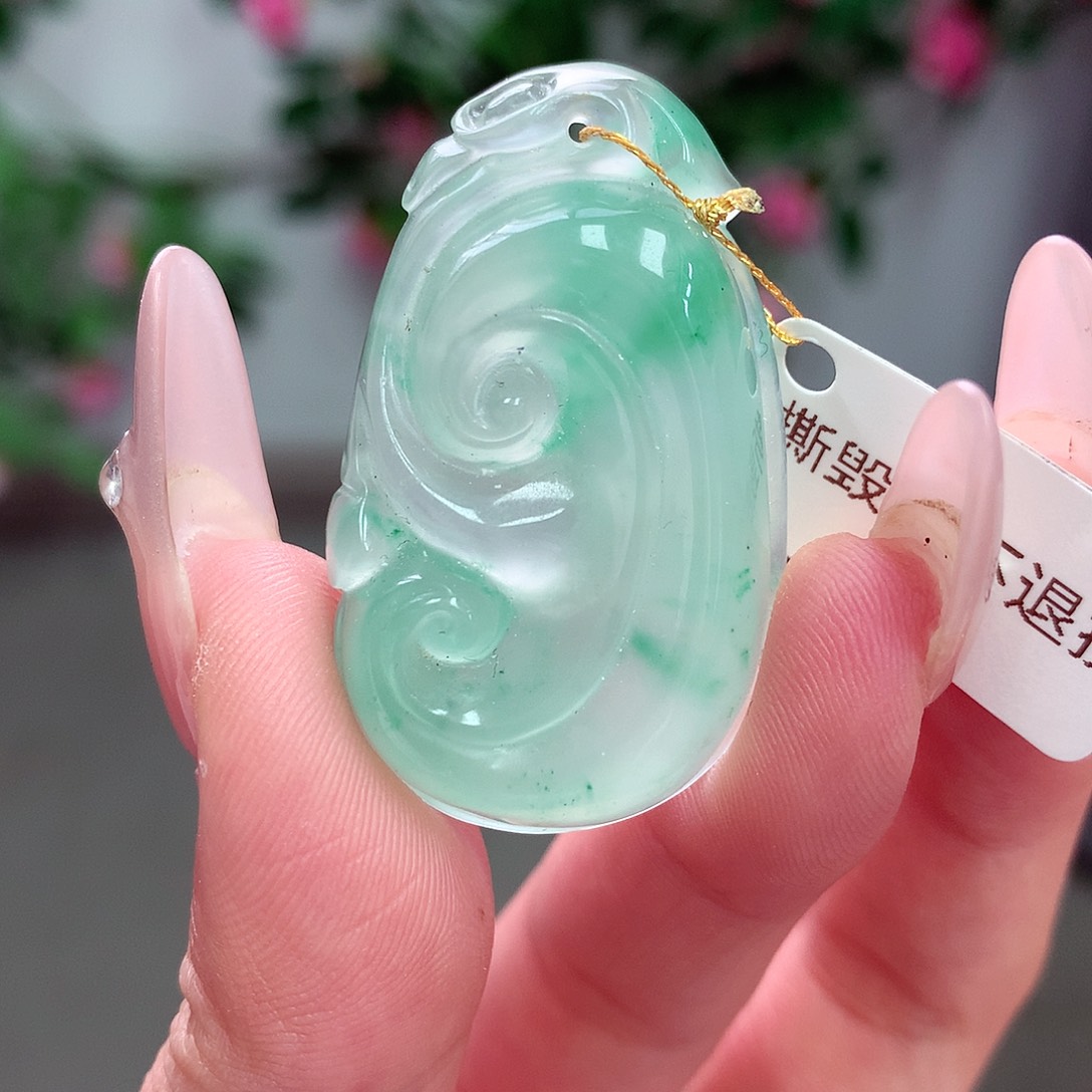 石英质玉颈饰未镶嵌