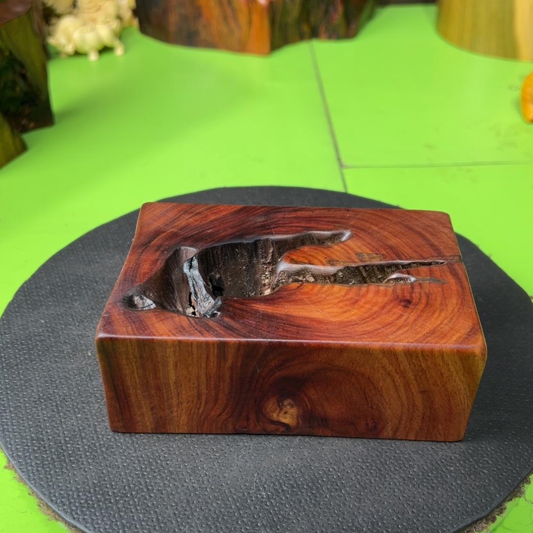 七***仔其他大果紫檀（缅甸花梨）