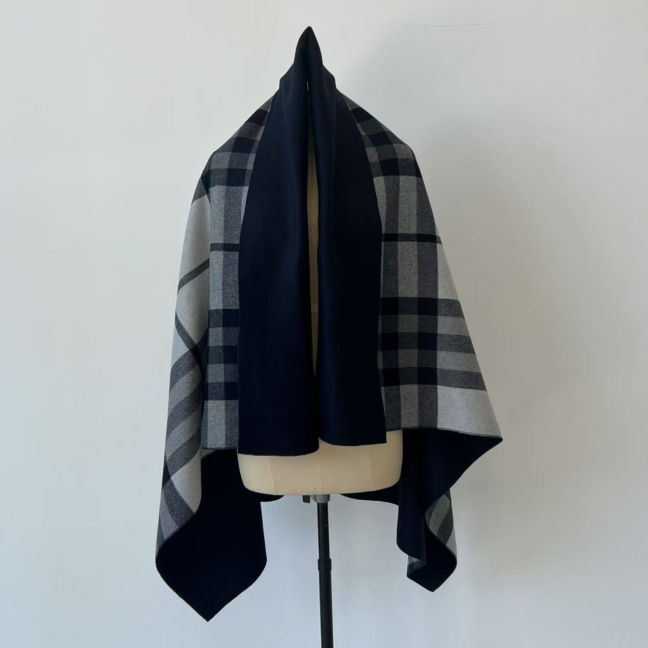 极简风双面双色羊毛盖毯   鄂市产地羊毛 （0002）