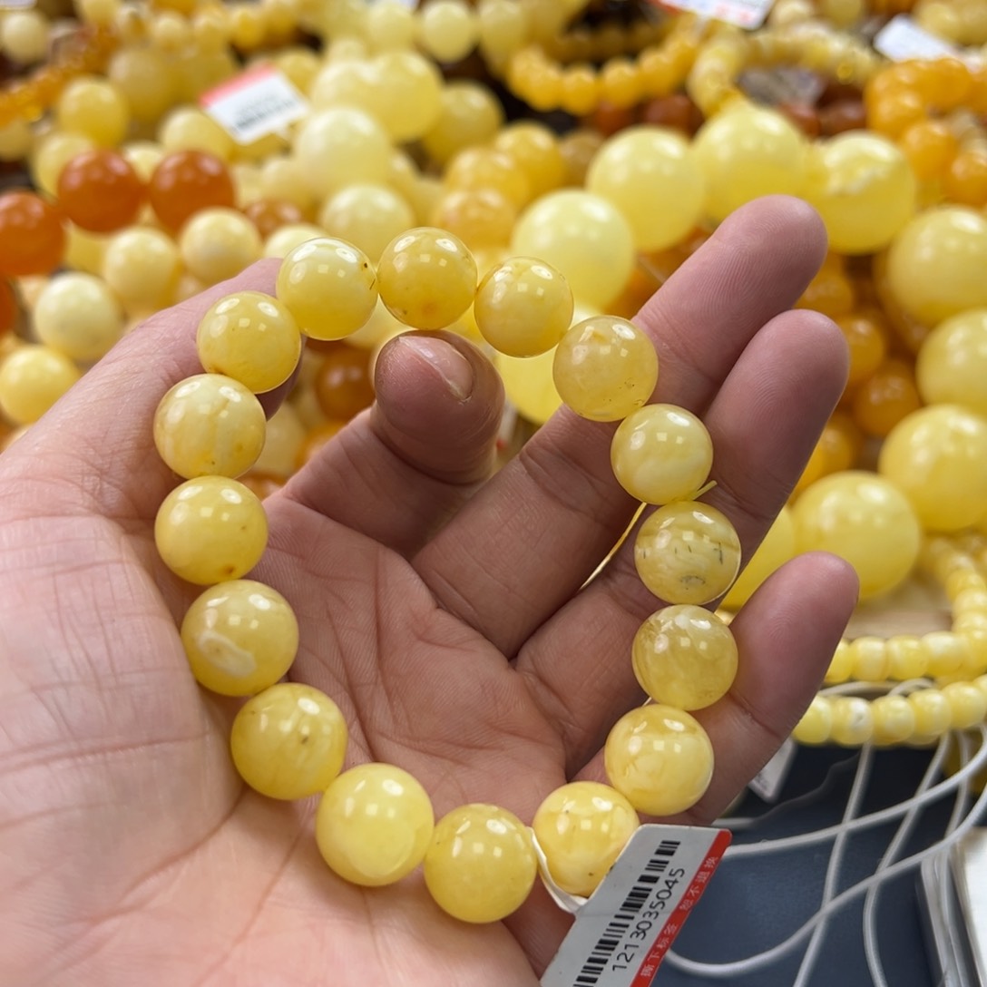 未镶嵌琥珀珠宝奇石