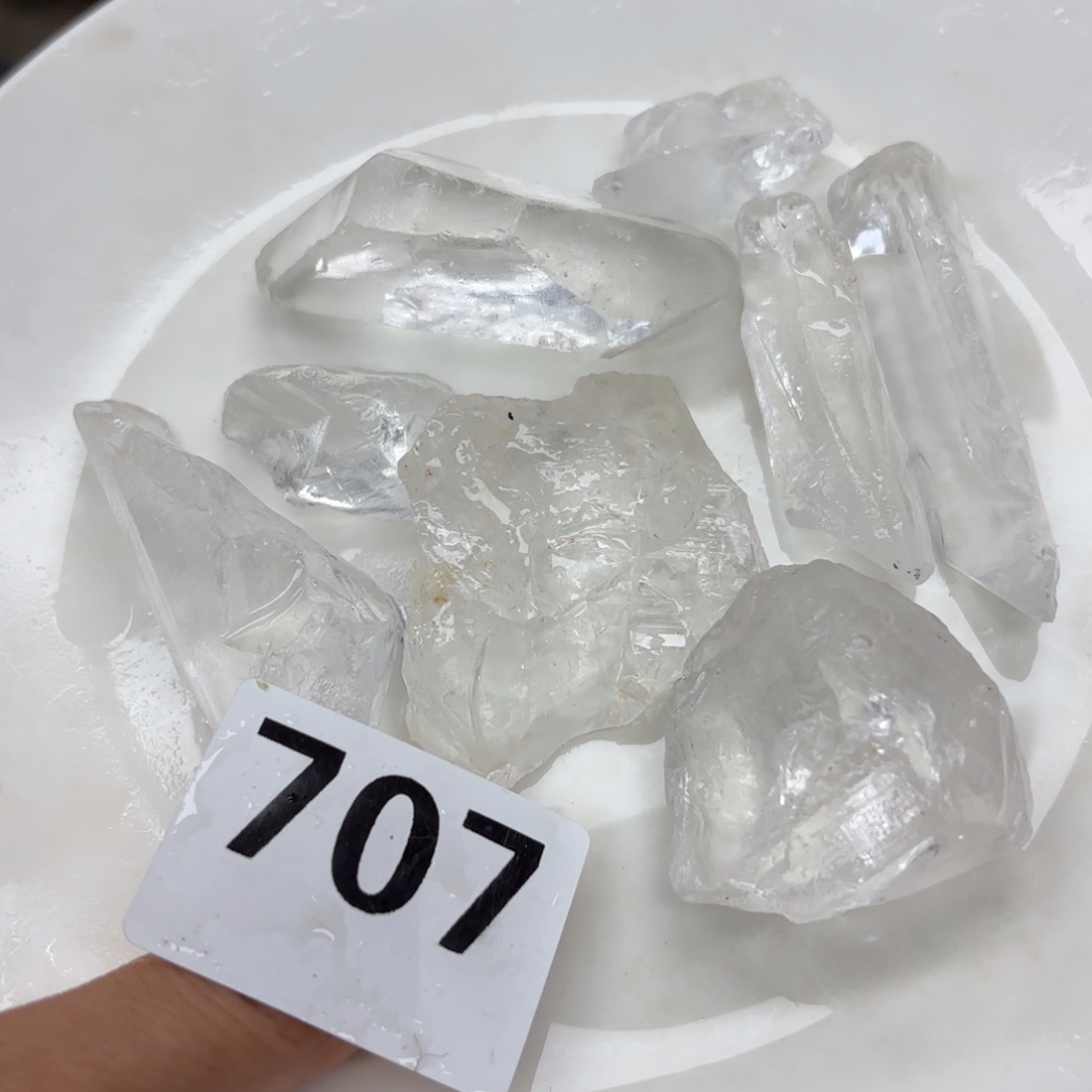 未镶嵌水晶大型摆件（非配饰）