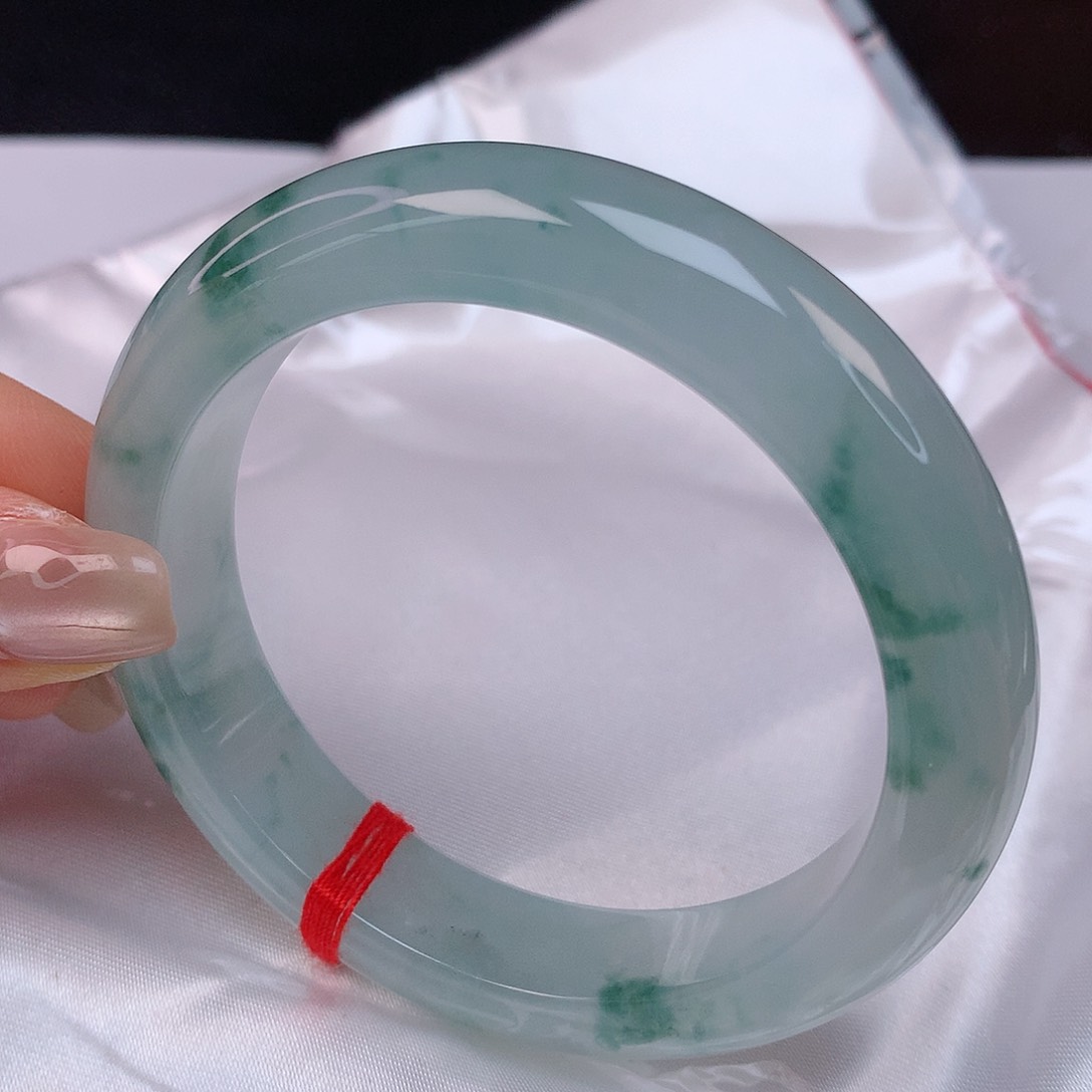 【闪购商品】翡翠手镯未镶嵌55+翡翠手镯