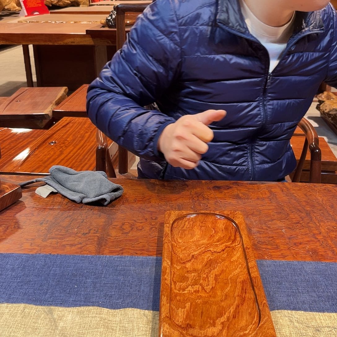 玉木（非红木类）巴花学名古夷苏木