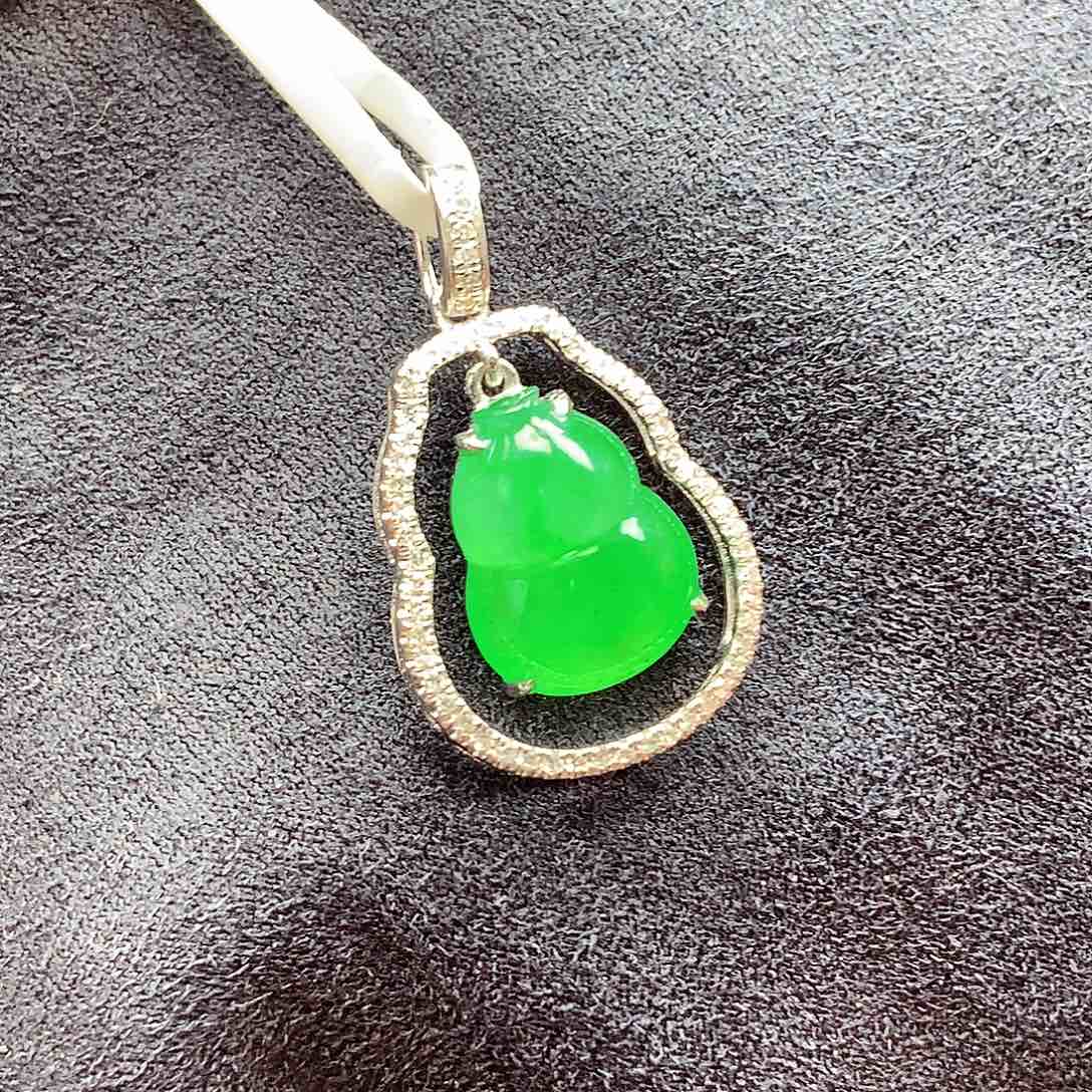翡翠颈饰18K金镶嵌上新
