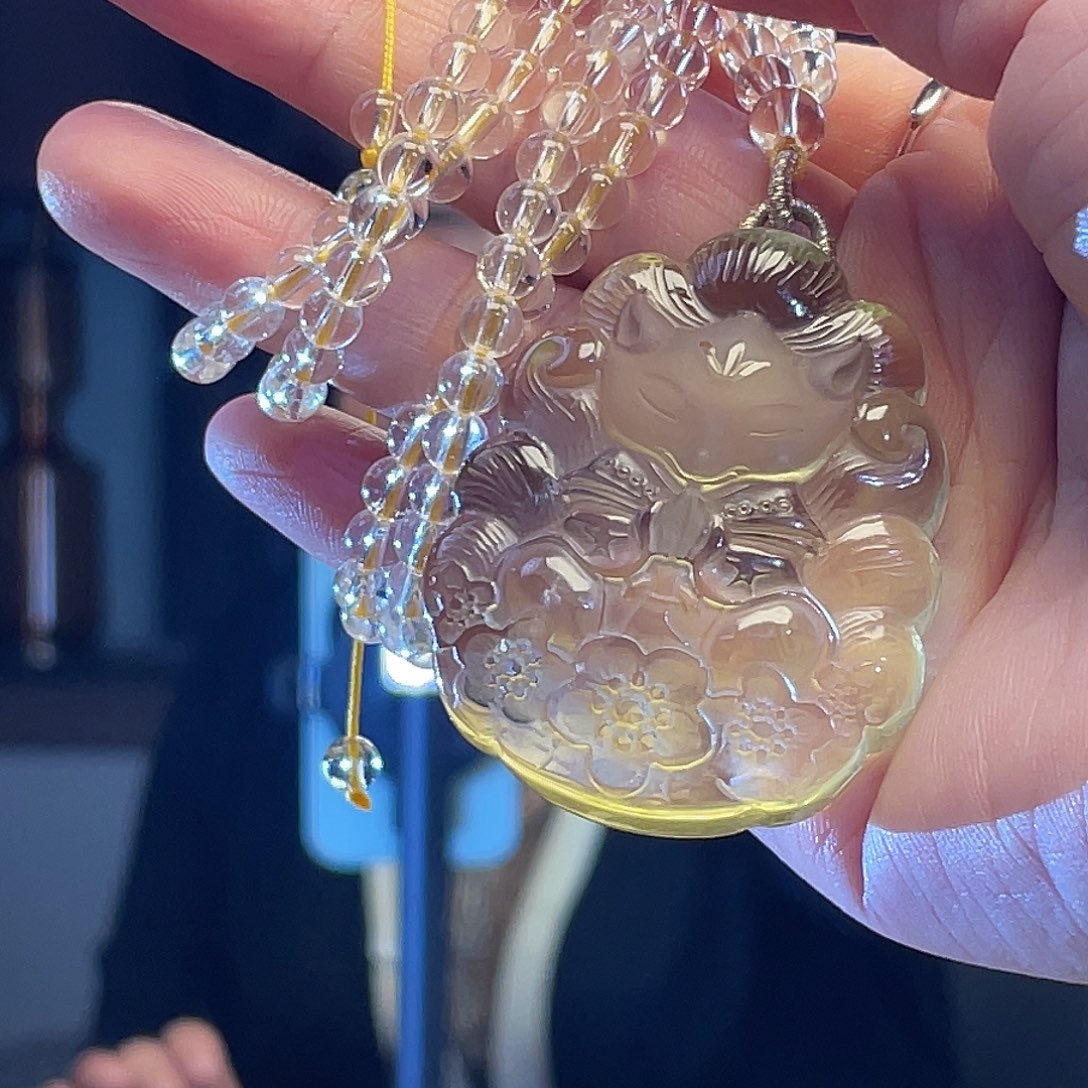 丑***e颈饰未镶嵌水晶黄水晶