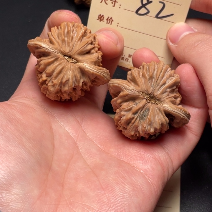 文玩核桃把件四座楼44尺全品打底发82