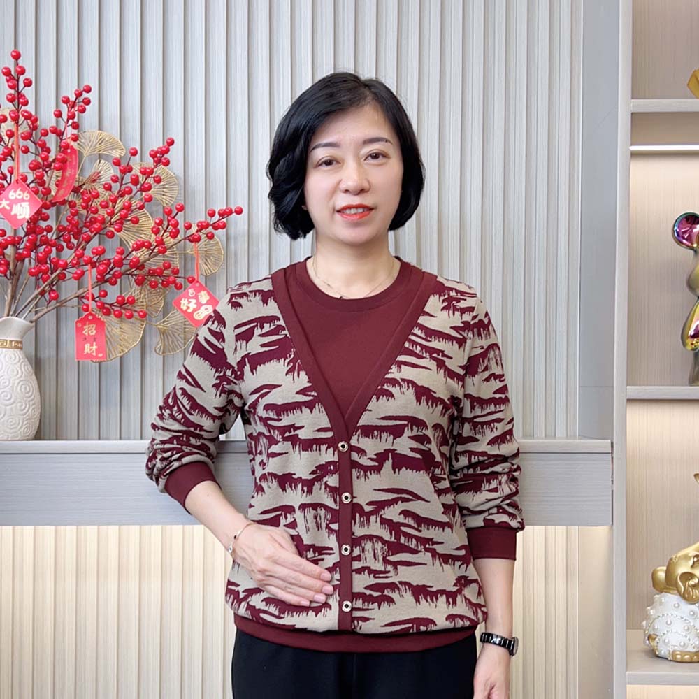 2025秋季新款洋气减龄休闲宽松显瘦气质圆领假两件妈妈装长袖上衣