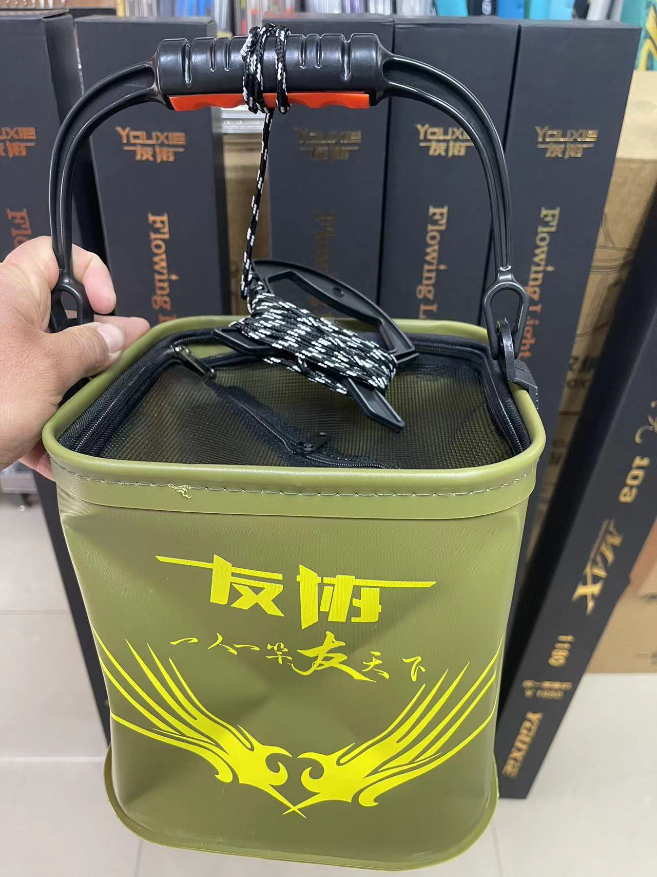友协大水桶鱼护包