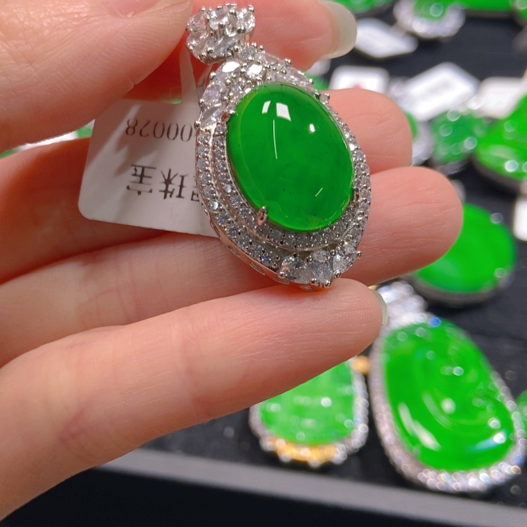 翡翠吊坠(不含链)银S925镶嵌