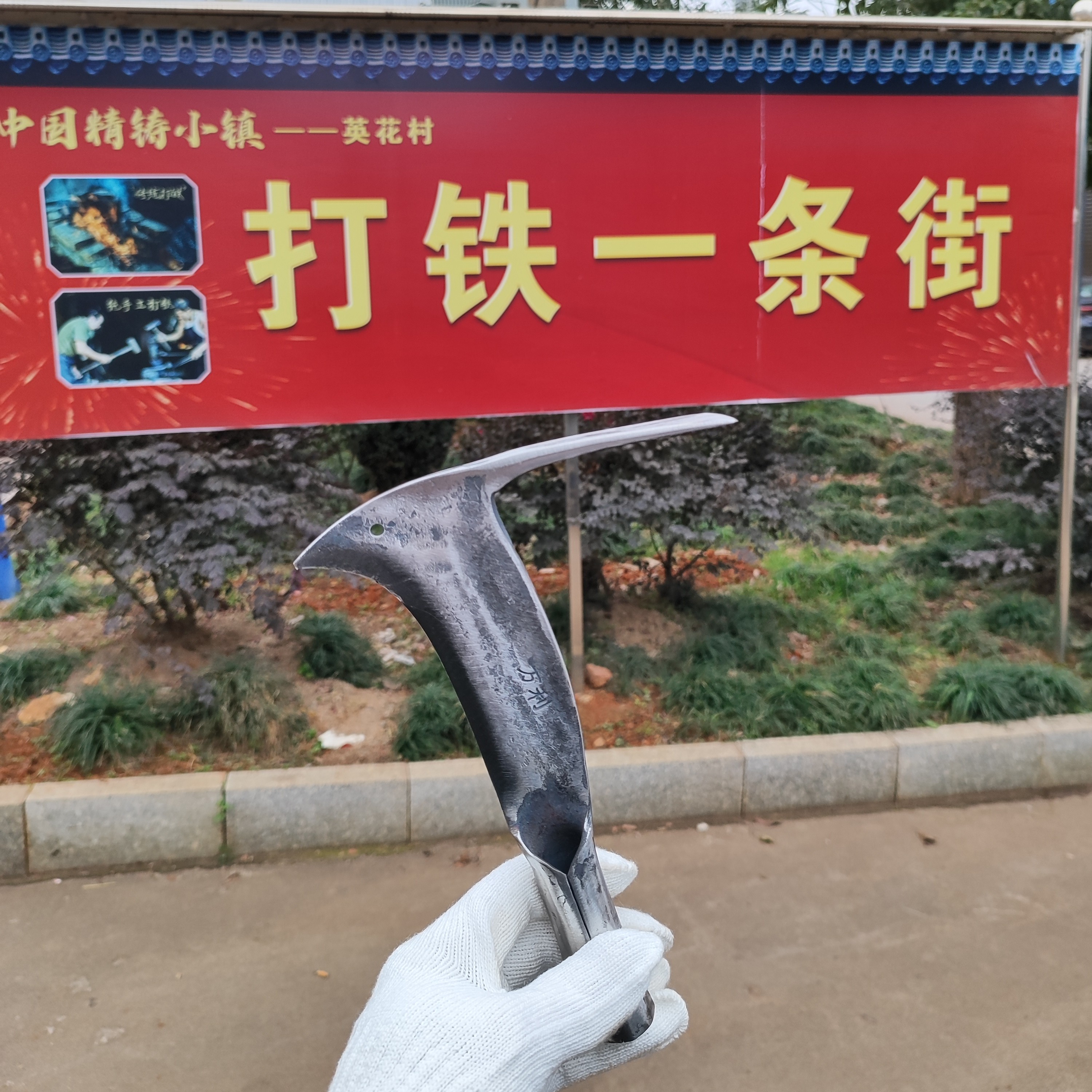 手工锻打弹簧钢一体凤凰鸟刀户外砍柴开路挖土割草钓鱼必备工具