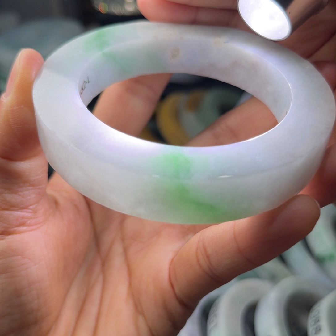 定制翡翠翡翠手镯未镶嵌