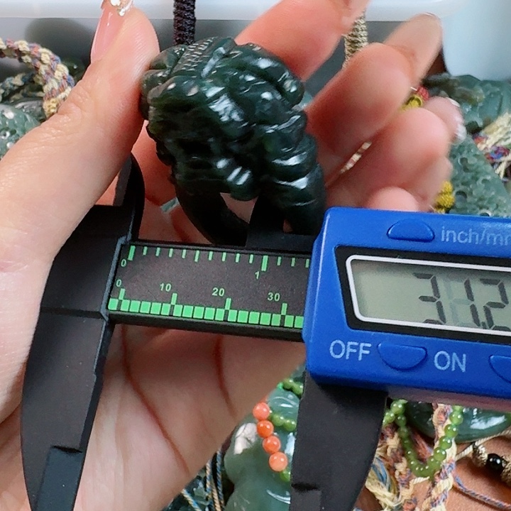 和田玉挂件未镶嵌