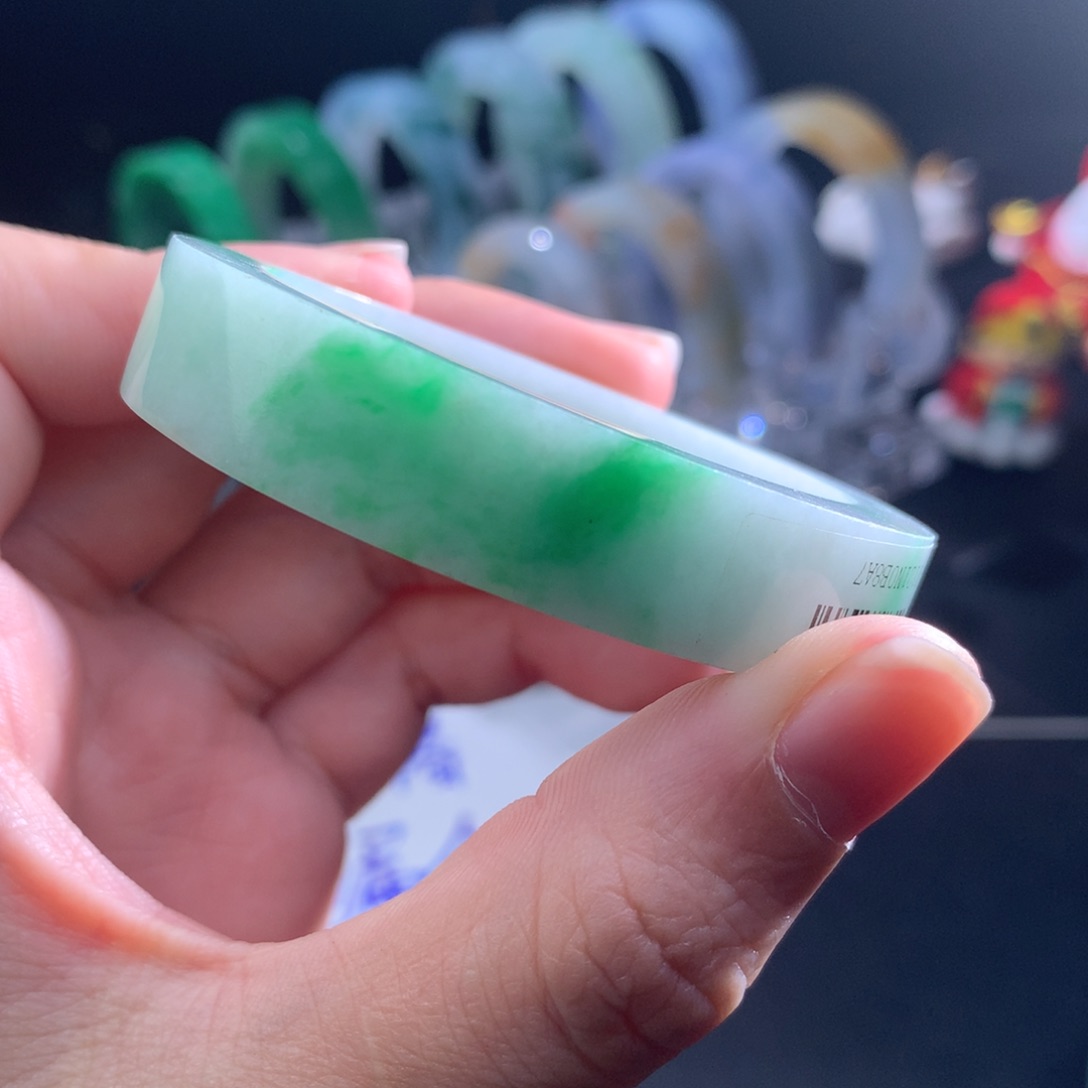 定制翡翠手镯未镶嵌