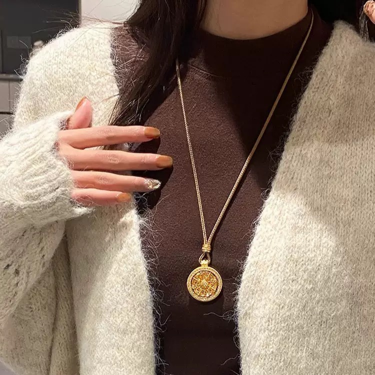 非金属布艺项链 轻奢宫廷风点钻八宝罗盘吊坠项链个性设计复古