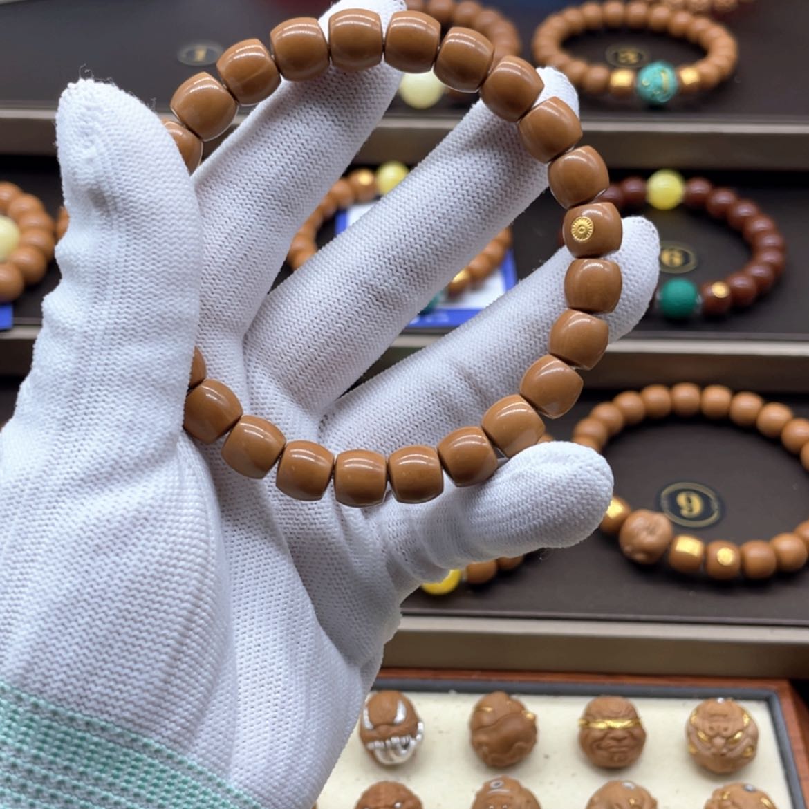 【闪购商品】猴头核桃手串王****?猴头