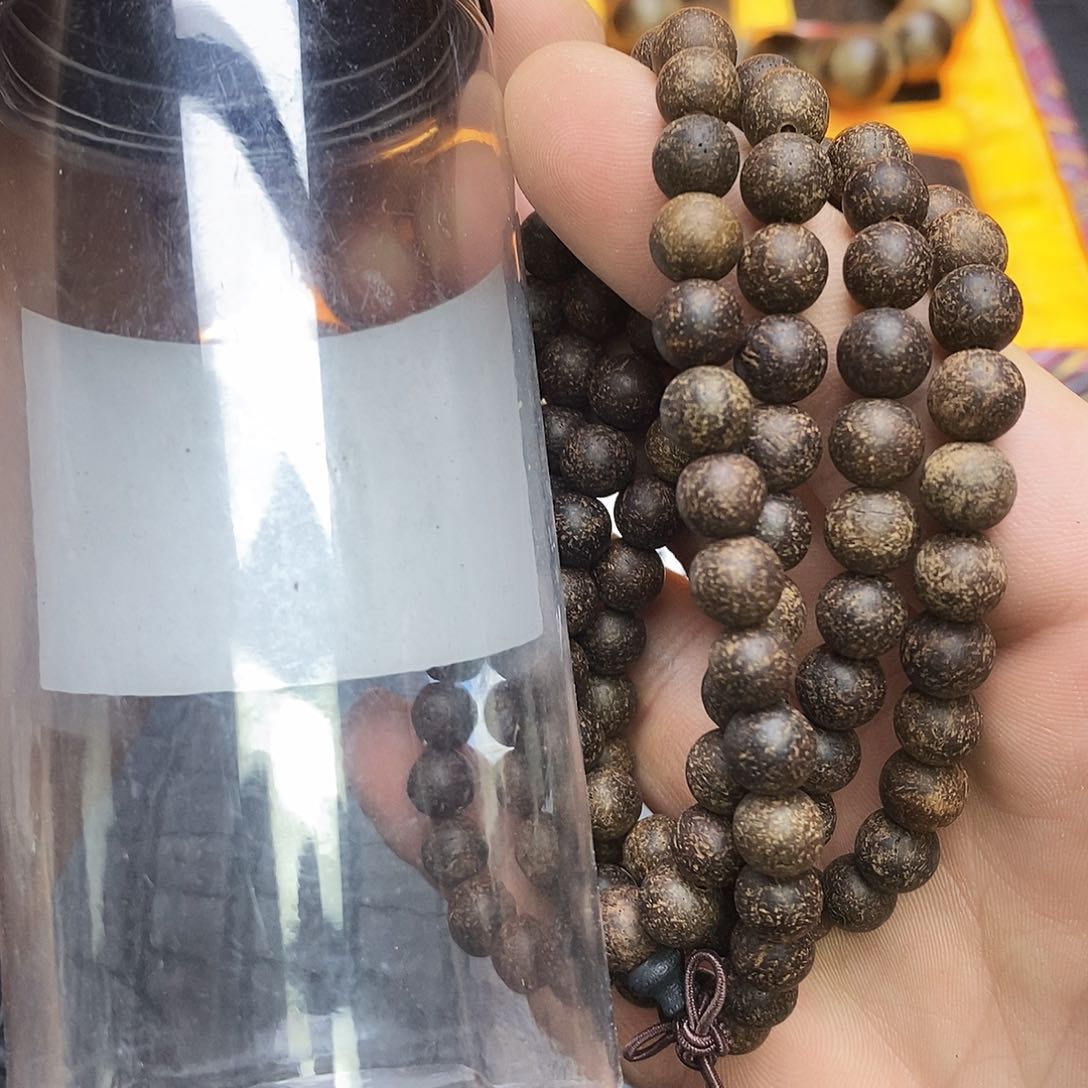 沉香碎屑沉香30虫漏