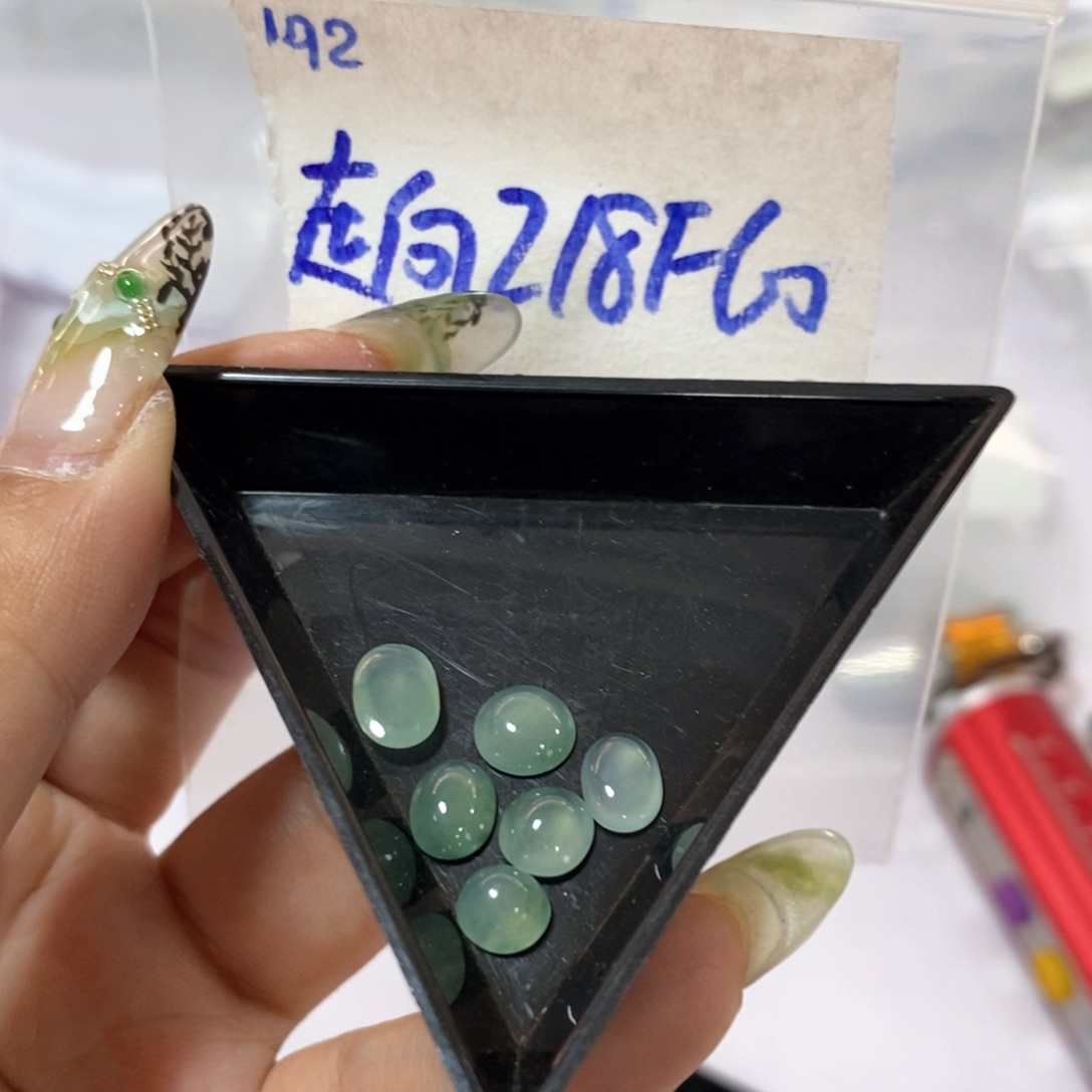 定制翡翠未镶嵌走***活不