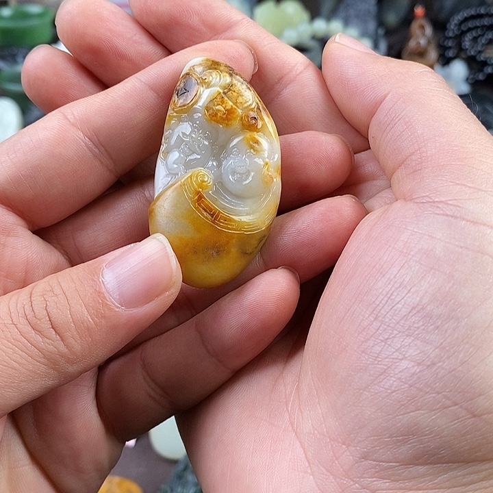 和田玉未镶嵌颈饰