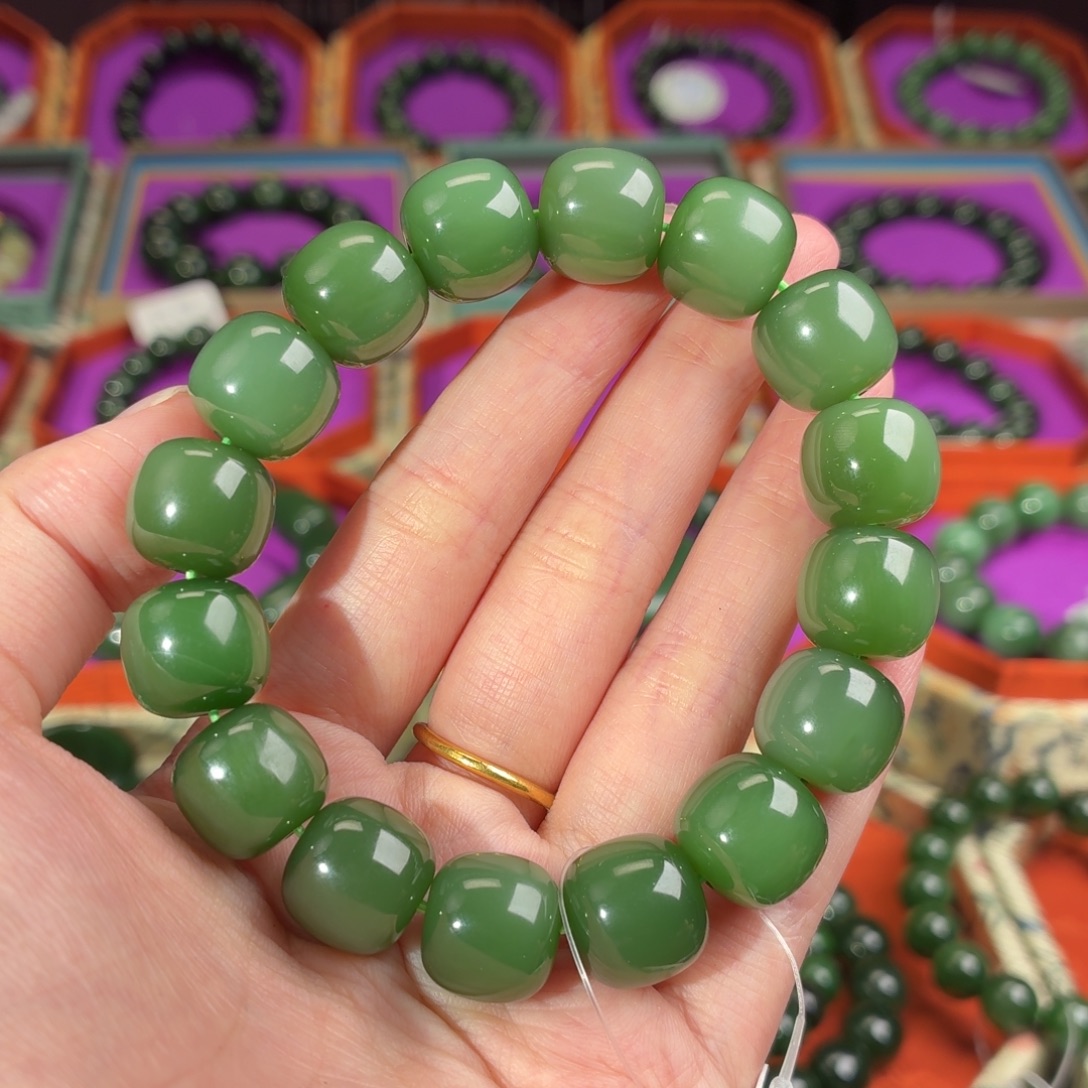 和田玉（碧玉）未镶嵌手串