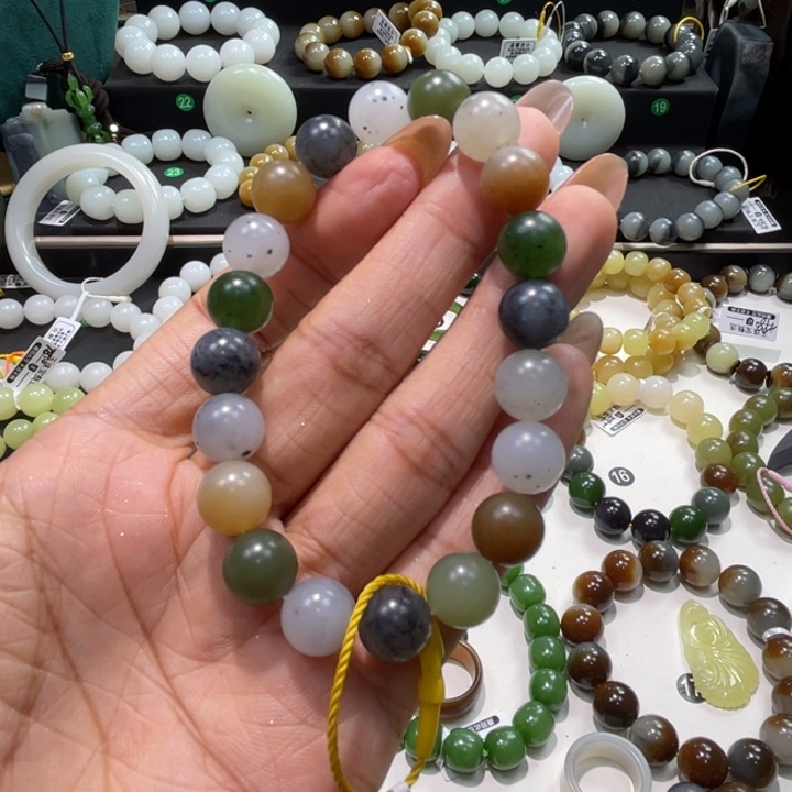 手链未镶嵌和田玉