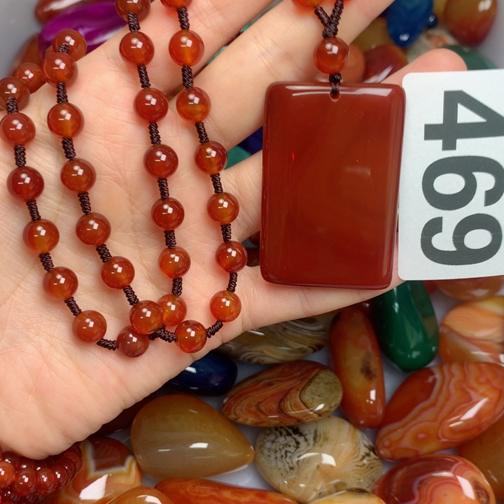 玛瑙/玉髓颈饰未镶嵌