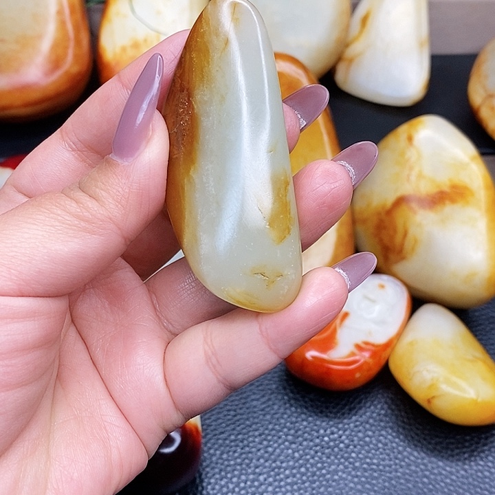 未镶嵌和田玉挂件