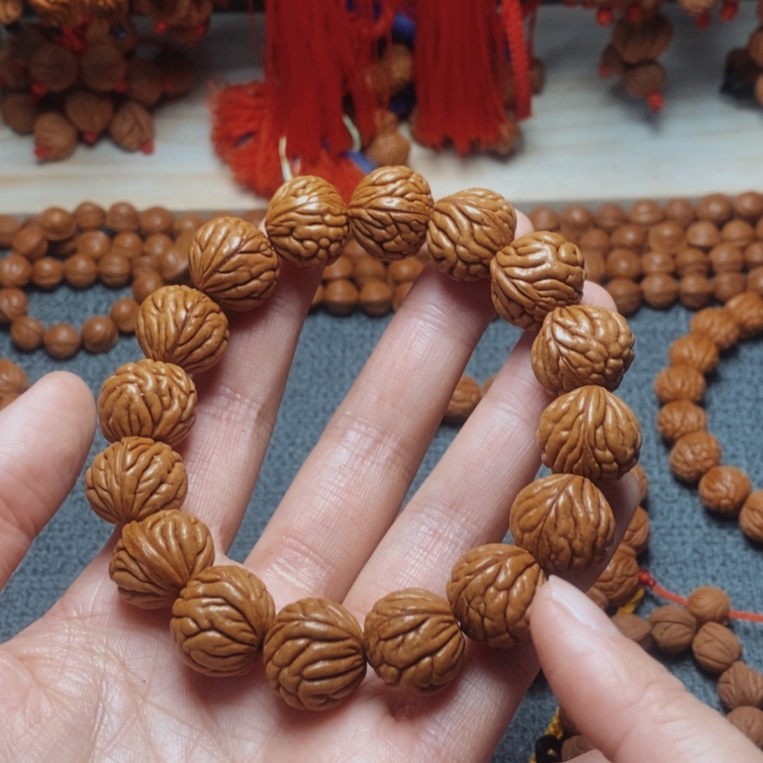 桃核吊坠桃枭手串1