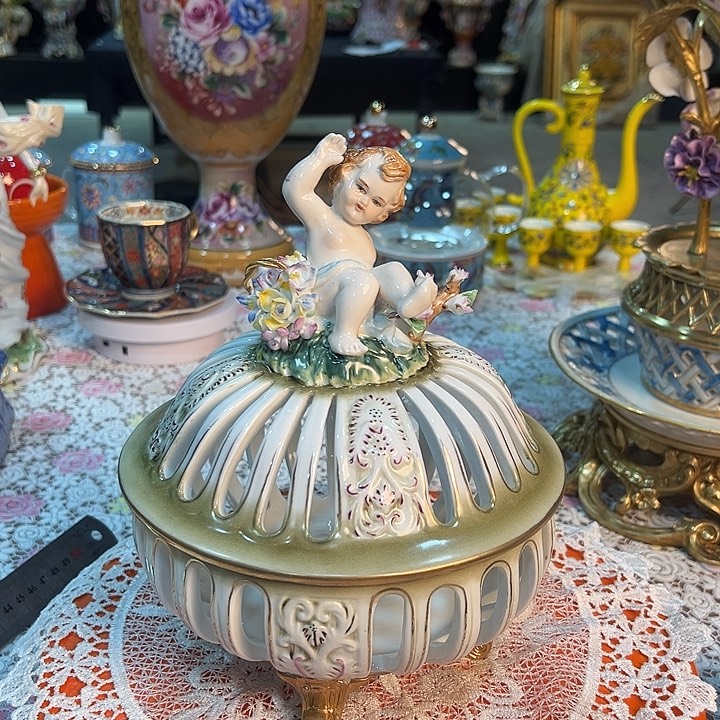 陶瓷双层镂空扩香美器 纯手绘浮雕描金 老货库存