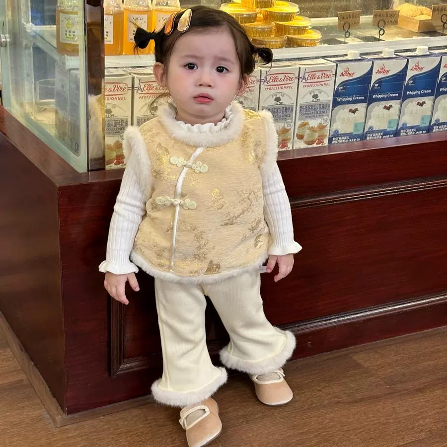 女童2025秋冬装国风夹棉马甲洋气阔腿裤女宝宝周岁礼服唐装拜年服