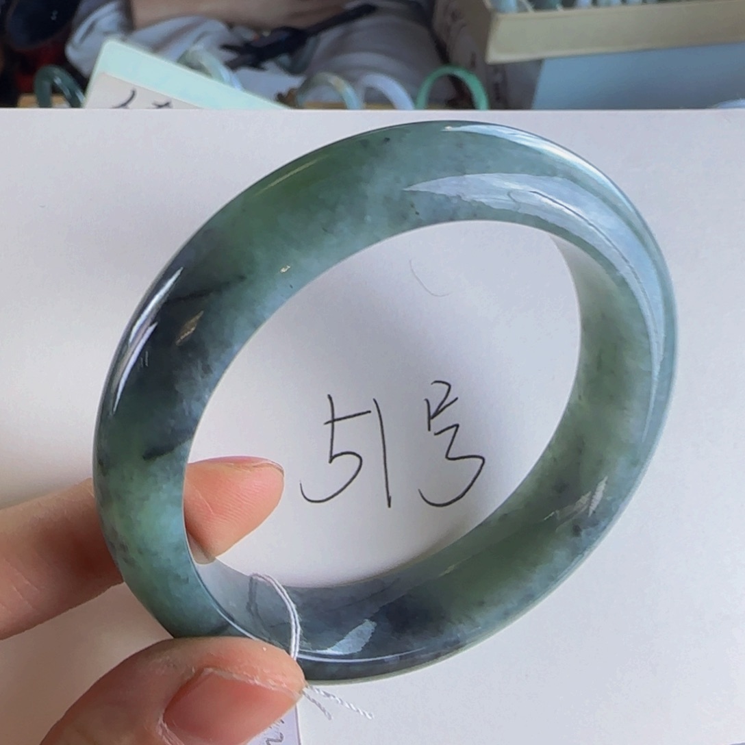 翡翠手镯未镶嵌老坑55.6圈