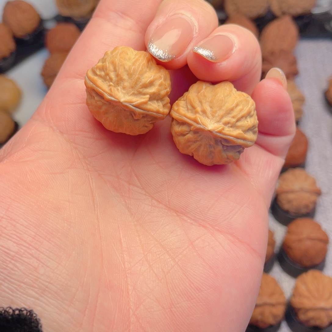 把件文玩核桃小不点