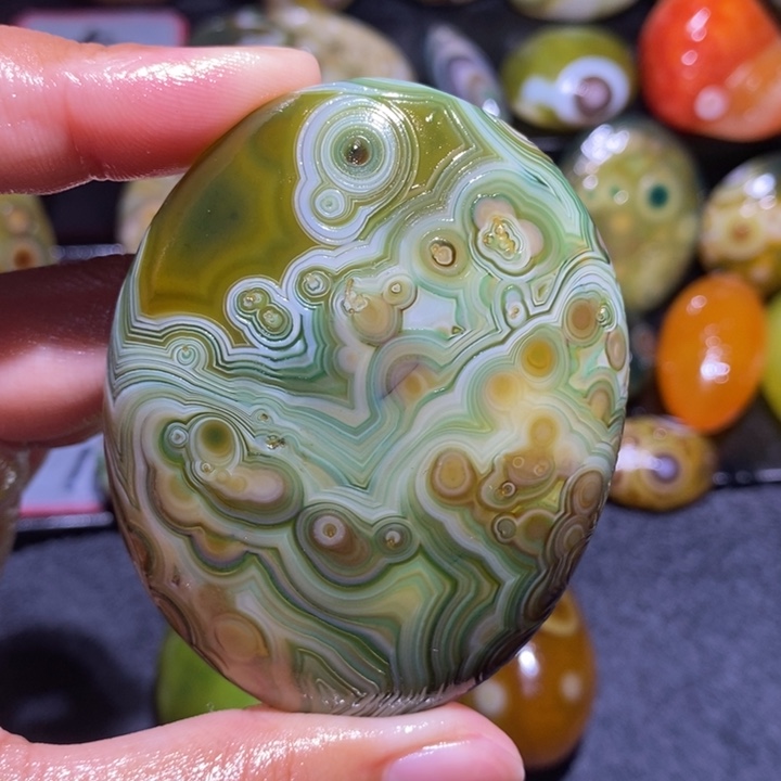 未镶嵌玛瑙/玉髓珠宝奇石