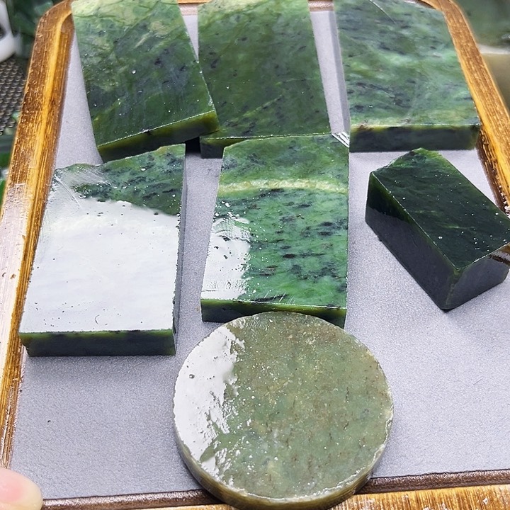 和田玉玉牌未镶嵌