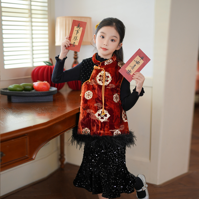 0769956女童汉服背心儿童过年衣服冬装2025新款拜年服新中式马甲