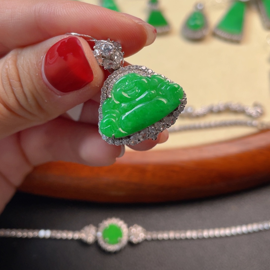 翡翠吊坠(不含链)银S925镶嵌