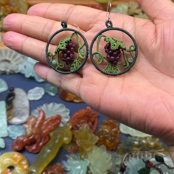 蛇纹石玉合金耳环