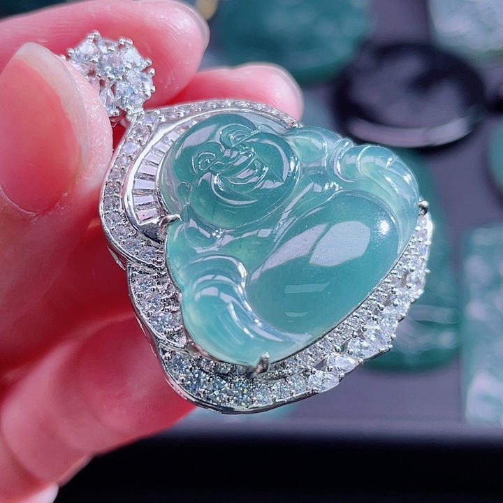 翡翠颈饰未镶嵌999999999