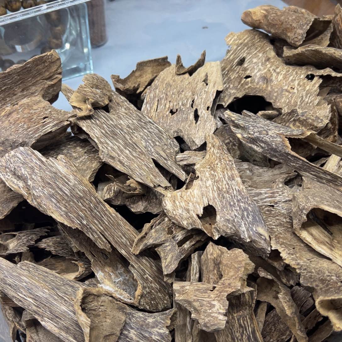 沉香沉香碎屑越南芽庄壳子50克