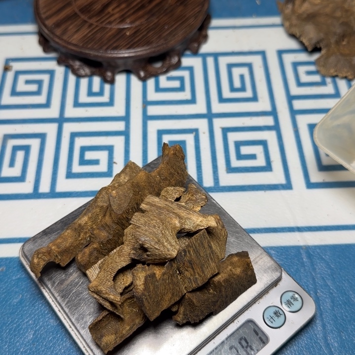 线香绿奇乌身壳料38克