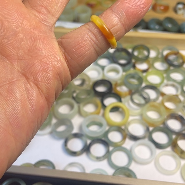 蛇纹石玉合金戒指16.2