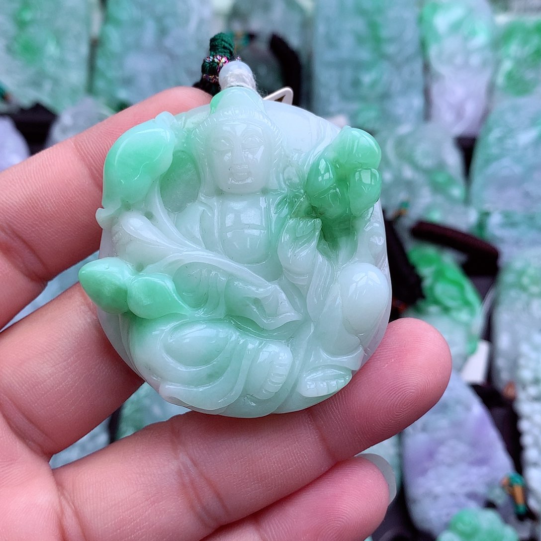 翡翠吊坠(不含链)未镶嵌