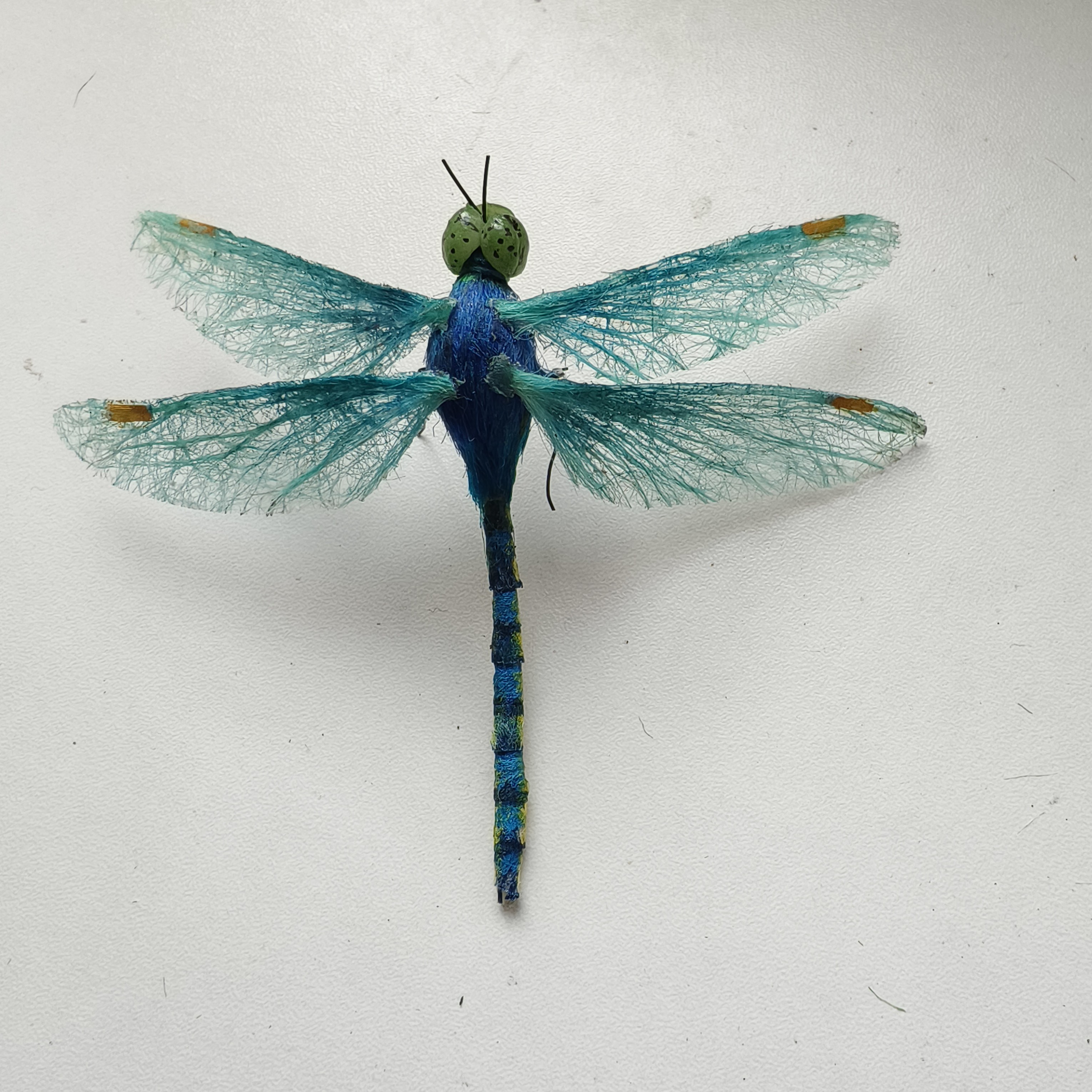 蚕丝做的手工艺品