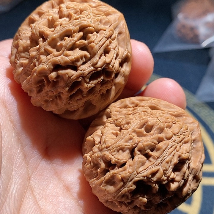 【闪购商品】文玩核桃吊坠用****0水龙纹