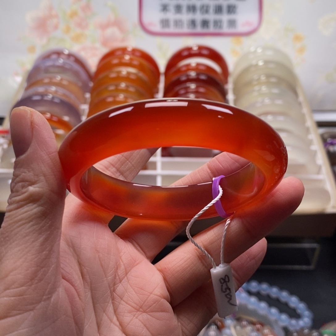 玛瑙/玉髓未镶嵌手镯