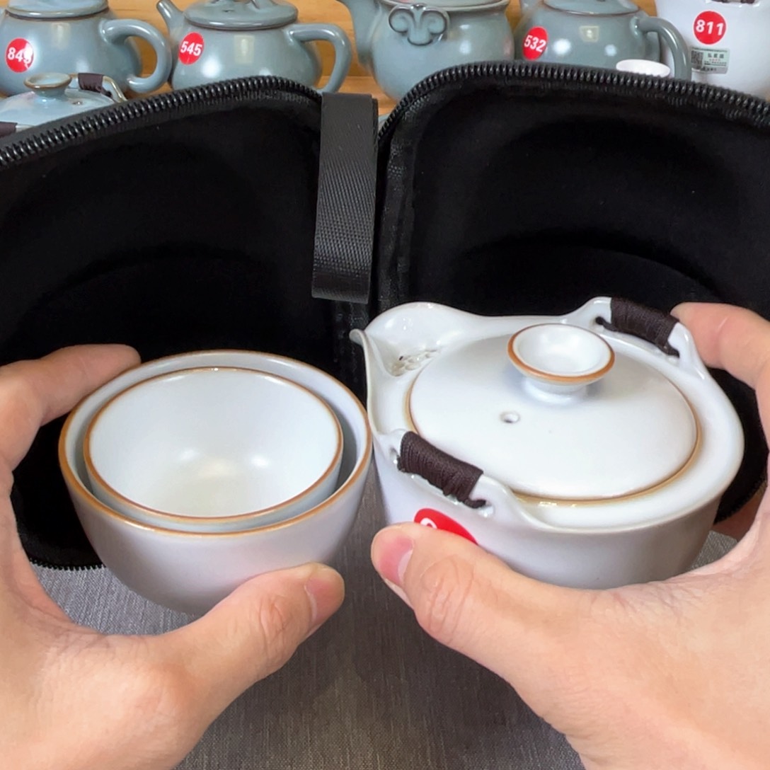 瓷片小微瑕。。。。。。。。。。