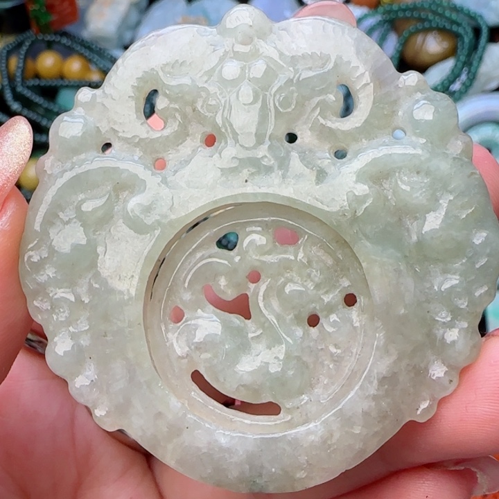 翡翠颈饰未镶嵌天然A货，70