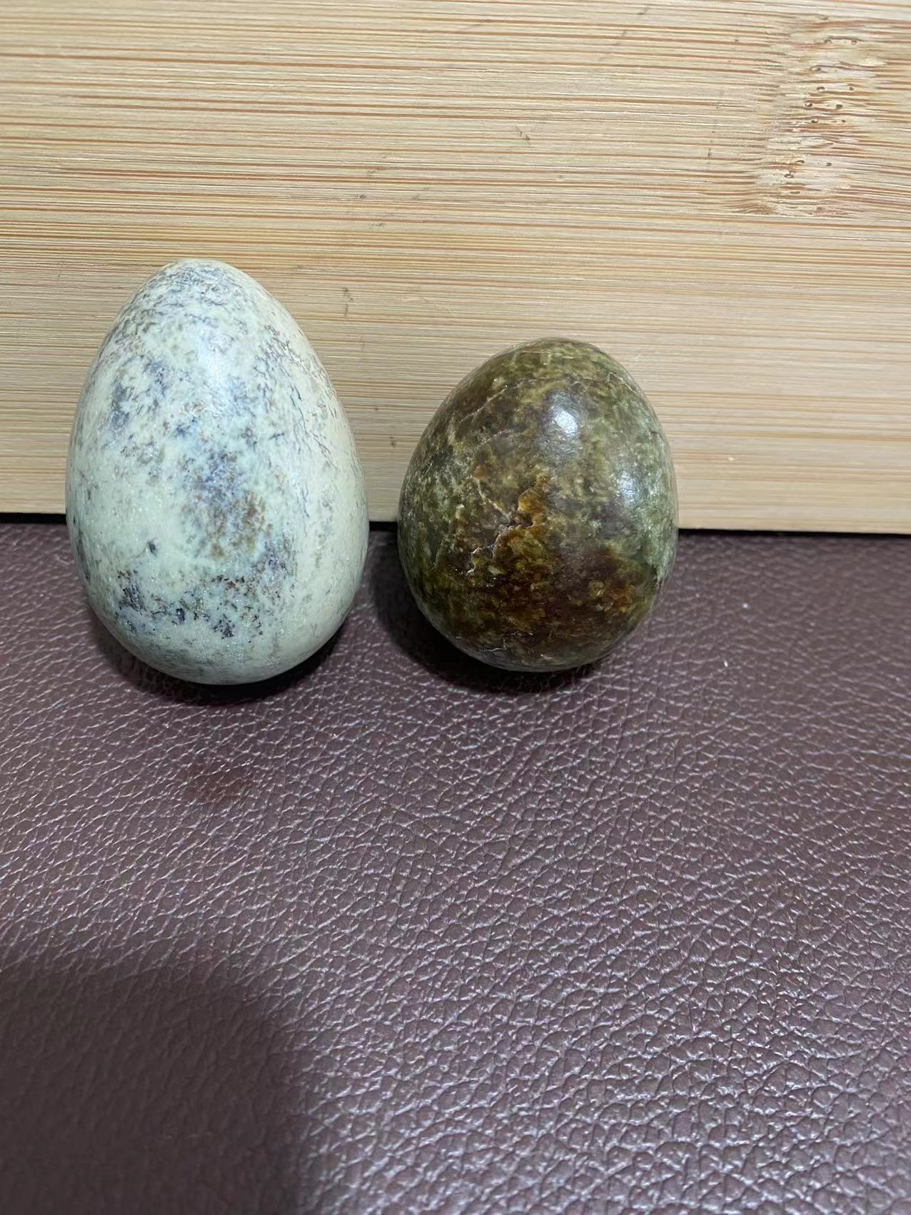 河磨玉（透闪石质玉） 