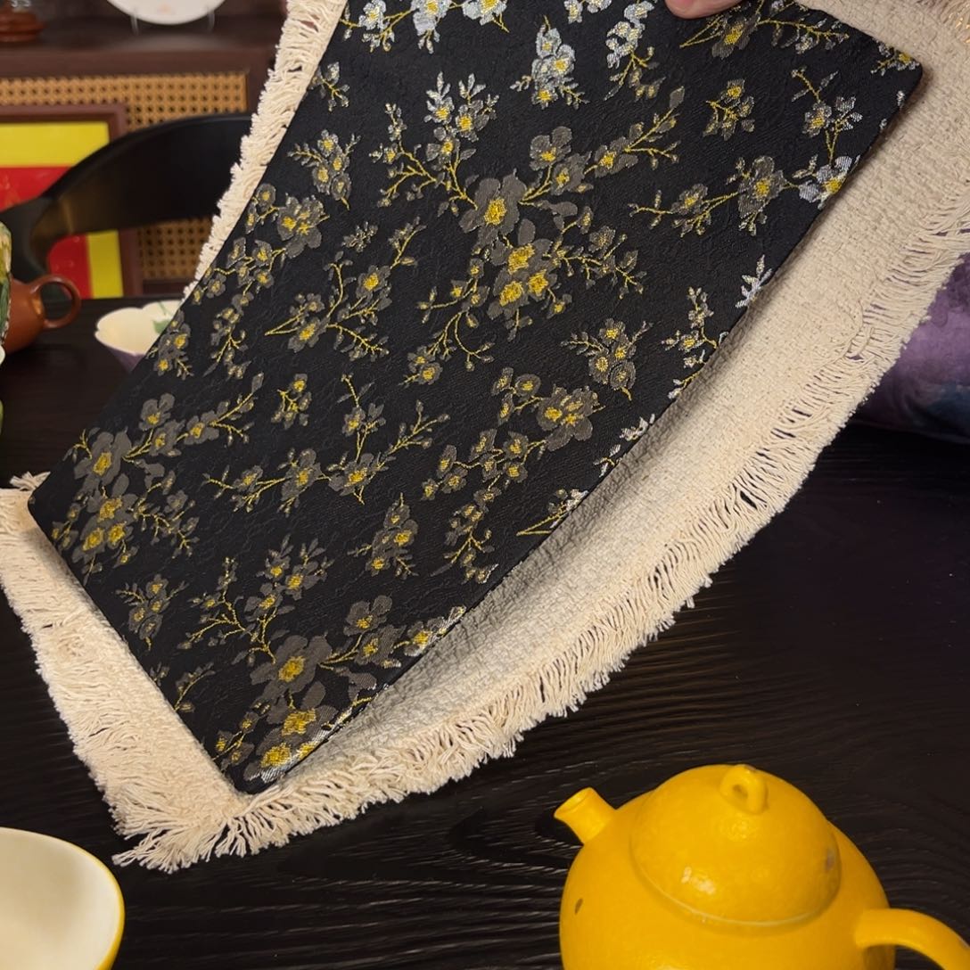 茶席黑配白两件套